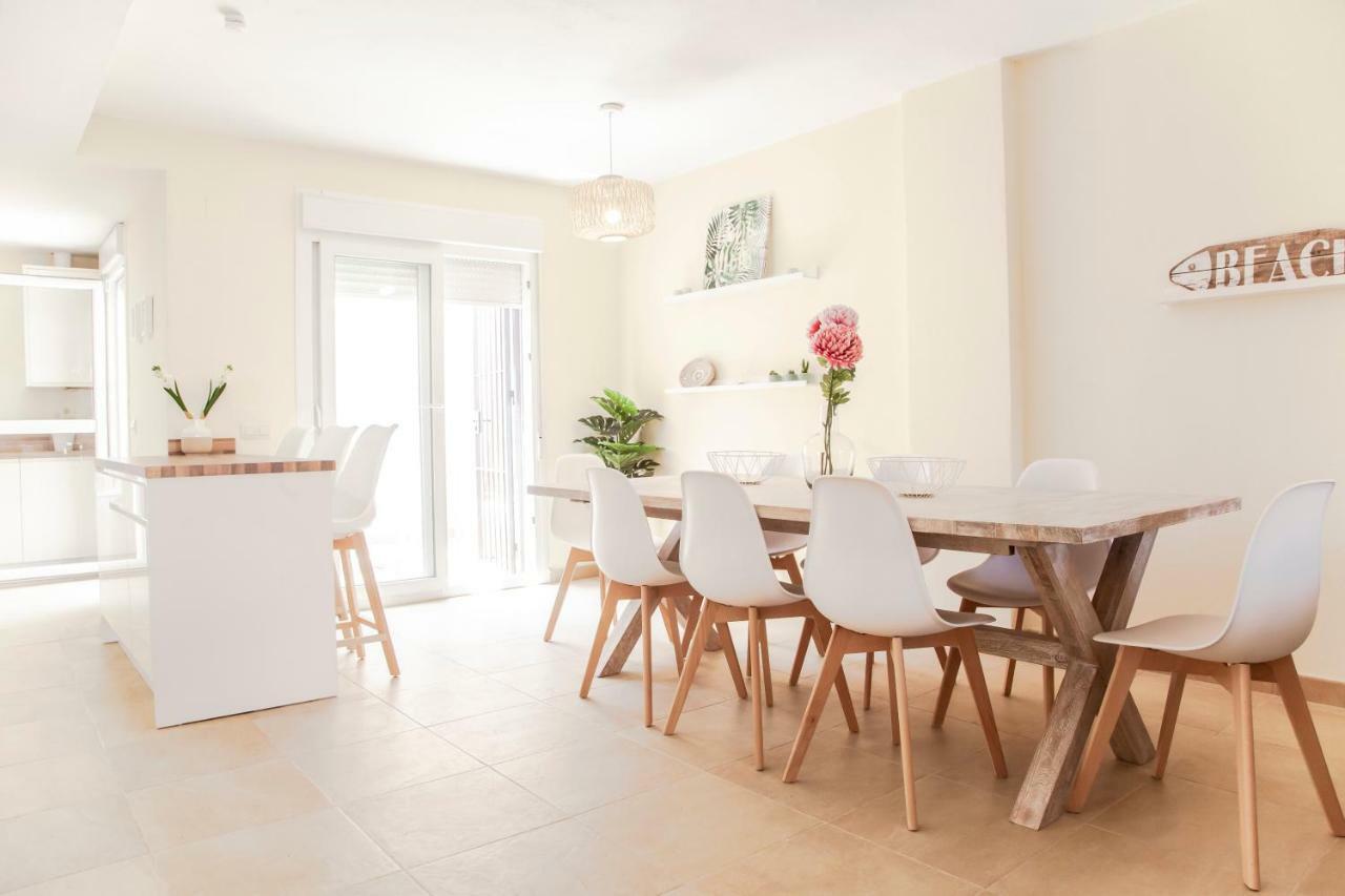 Akutuna - Casa Familiar Con Piscina , Garaje & Pista De Padel Zahara de los Atunes Ngoại thất bức ảnh