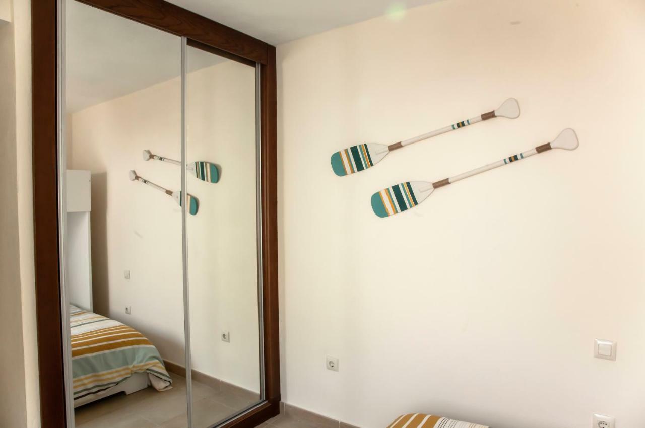 Akutuna - Casa Familiar Con Piscina , Garaje & Pista De Padel Zahara de los Atunes Ngoại thất bức ảnh