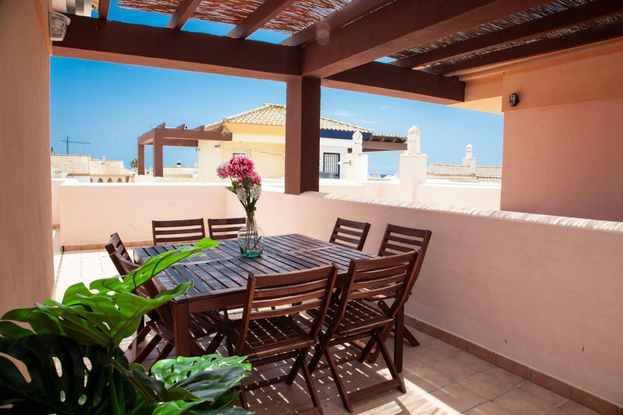 Akutuna - Casa Familiar Con Piscina , Garaje & Pista De Padel Zahara de los Atunes Ngoại thất bức ảnh